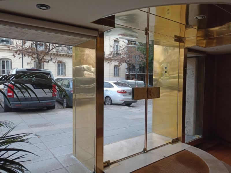 Galileo 2400 for rent for sale Recoleta 6 rooms