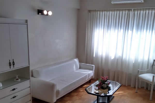 Apartment 2 rooms for rent, Retiro, M. T. de Alvear and Carlos Pellegrini